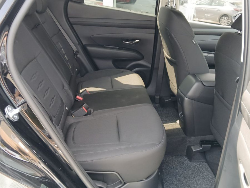 Photo 14 de l'offre de HYUNDAI TUCSON IV (2) 1.6 T-GDI 215 HYBRID BVA6 2WD STYLE PACK CREATIVE à 33870€ chez Mérignac auto