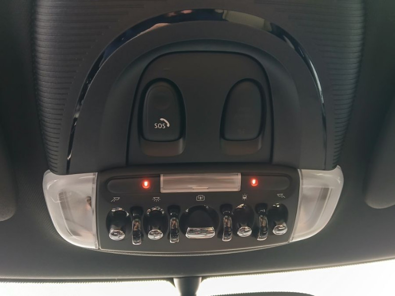 Photo 33 de l'offre de MINI MINI III (F56) NEW 1.5i 136 BVA7 COOPER 5P TOE Camera CarPlay HUD SC à 25490€ chez Mérignac auto