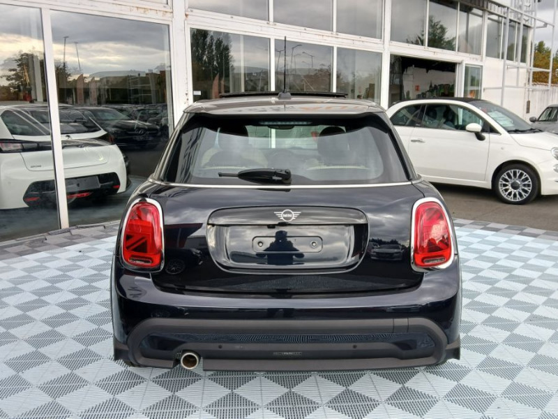 Photo 11 de l'offre de MINI MINI III (F56) NEW 1.5i 136 BVA7 COOPER 5P TOE Camera CarPlay HUD SC à 25490€ chez Mérignac auto