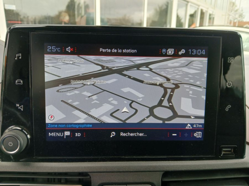 Photo 11 de l'offre de PEUGEOT RIFTER 1.5 BlueHDi 130 EAT8 GT LINE JA17 ADML Camera à 23700€ chez Mérignac auto