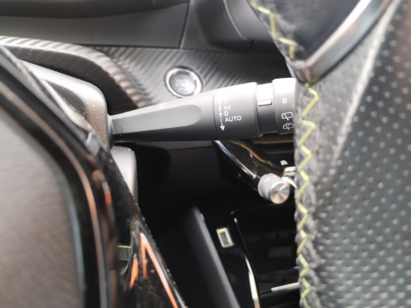Photo 25 de l'offre de PEUGEOT 2008 II 1.5 BlueHDi 100 BVM6 GT LINE GPS Camera ADML à 18750€ chez Mérignac auto