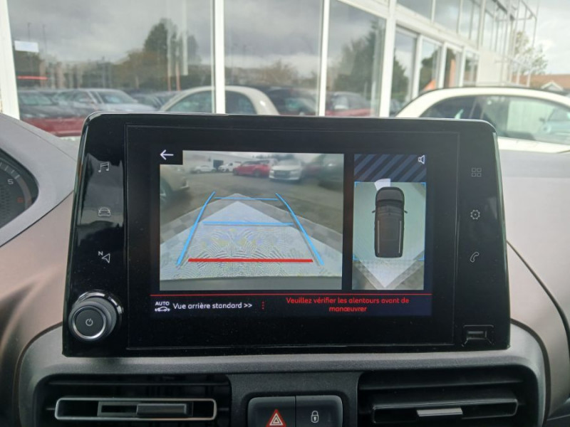 Photo 12 de l'offre de PEUGEOT RIFTER 1.5 BlueHDi 130 EAT8 GT LINE JA17 ADML Camera à 23700€ chez Mérignac auto