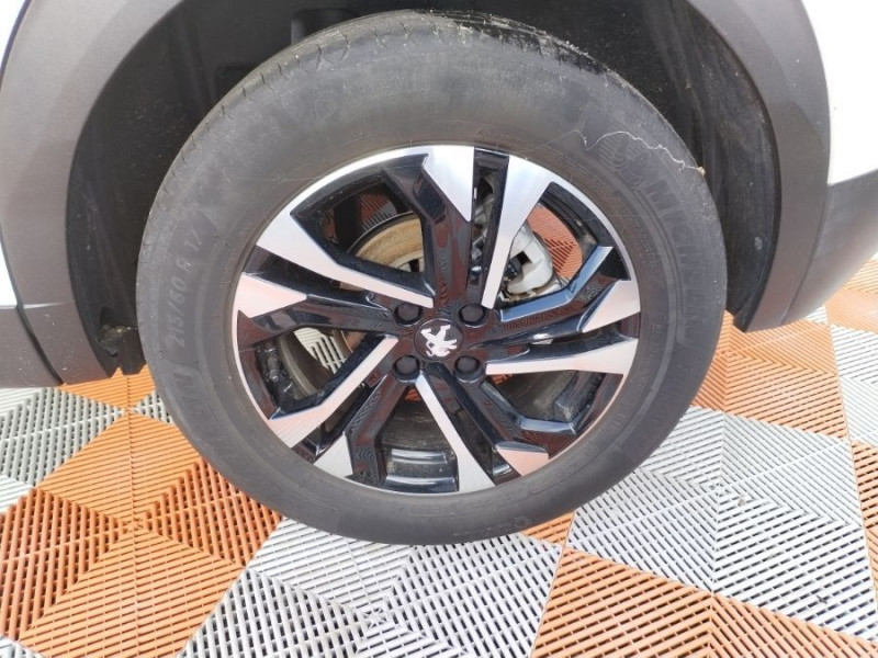 Photo 19 de l'offre de PEUGEOT 2008 II 1.5 BlueHDi 100 BVM6 GT LINE GPS Camera ADML à 18750€ chez Mérignac auto