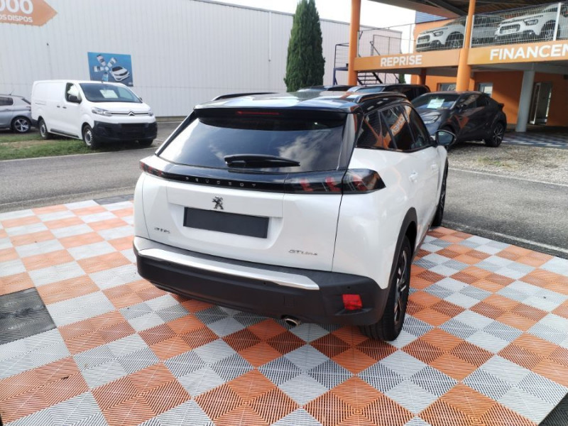 Photo 12 de l'offre de PEUGEOT 2008 II 1.5 BlueHDi 100 BVM6 GT LINE GPS Camera ADML à 18750€ chez Mérignac auto