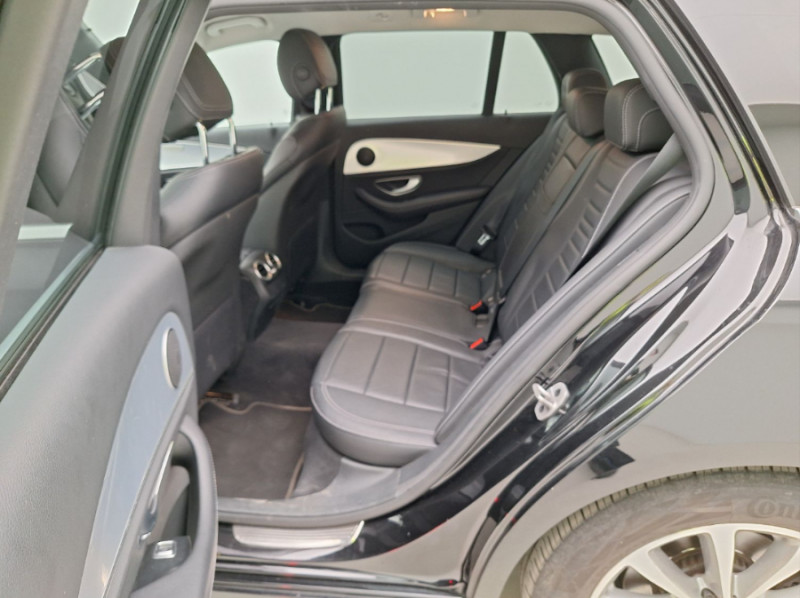 Photo 6 de l'offre de MERCEDES-BENZ CLASSE E SW IV 200 D 160 9G-Tronic CUIR Camera Hayon EL. Attel. à 31950€ chez Mérignac auto
