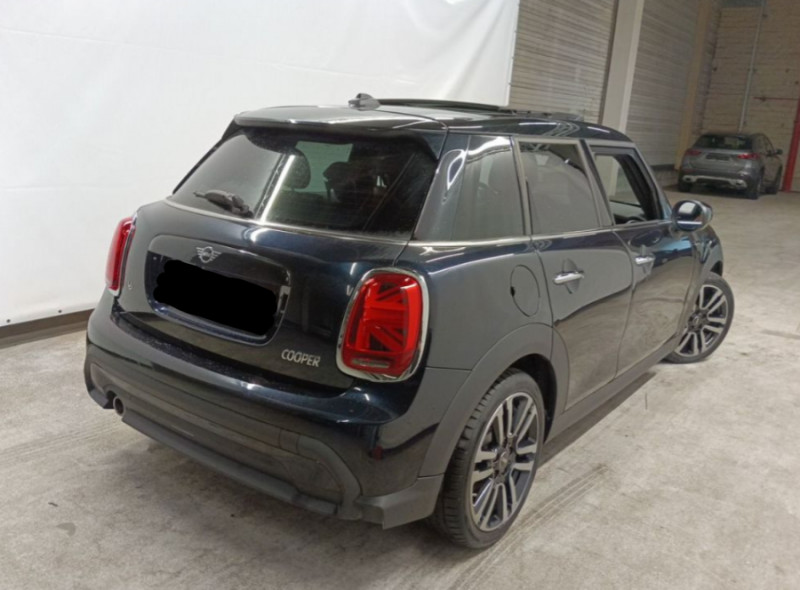 Photo 3 de l'offre de MINI MINI III (F56) NEW 1.5i 136 BVA7 COOPER 5P CUIR TOE Camera Key Less HUD Hifi... à 29900€ chez Mérignac auto