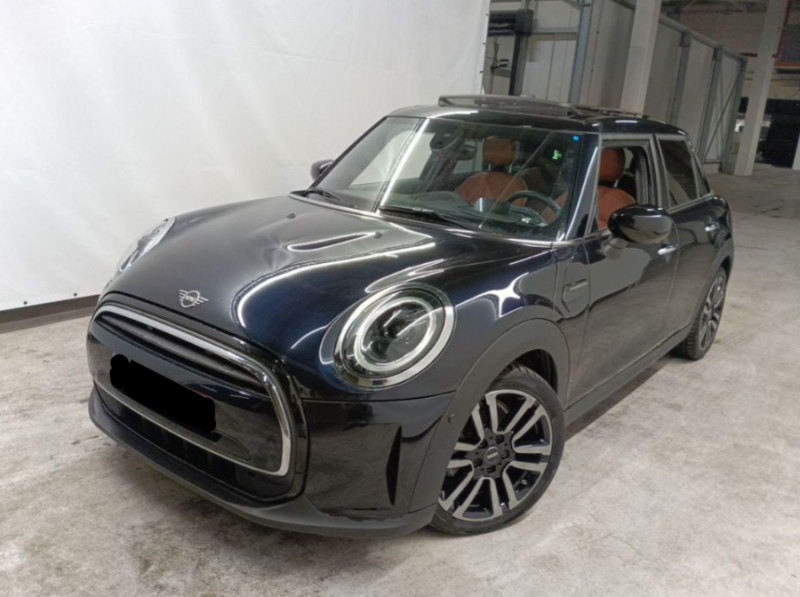Photo 1 de l'offre de MINI MINI III (F56) NEW 1.5i 136 BVA7 COOPER 5P CUIR TOE Camera Key Less HUD Hifi... à 29900€ chez Mérignac auto