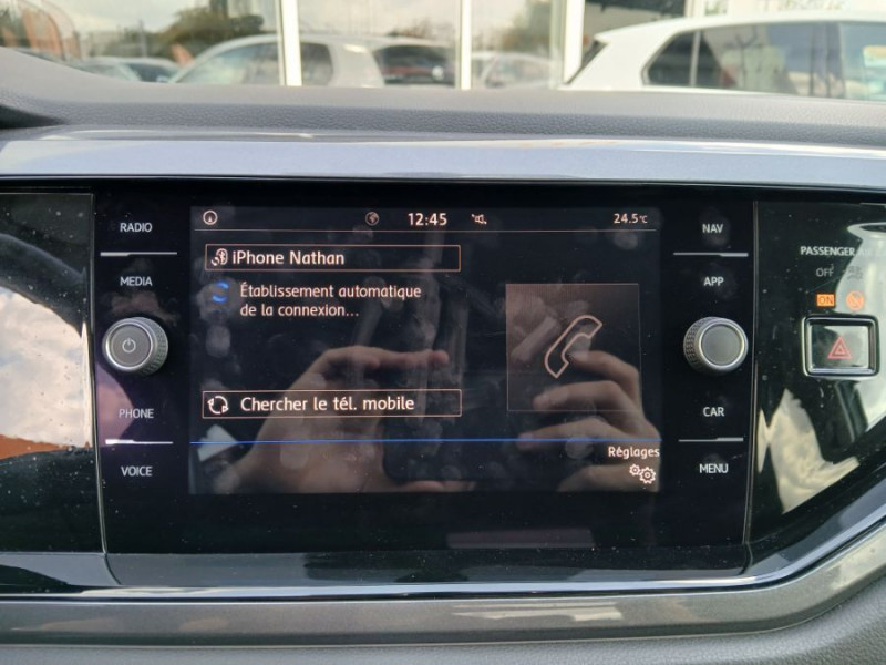 Photo 26 de l'offre de VOLKSWAGEN POLO VI 1.0 TSI 95 BVM5 CARAT EXCLUSIVE Camera JA17 Key Less SC à 15950€ chez Mérignac auto