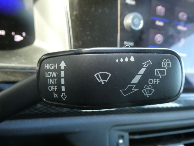 Photo 28 de l'offre de VOLKSWAGEN POLO VI 1.0 TSI 95 LIFE CarPlay Camera Radars JA à 18970€ chez Mérignac auto