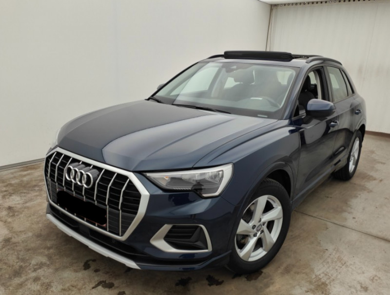 Photo 1 de l'offre de AUDI Q3 35 TFSI 150 2WD S tronic 7 PACK CUIR TOE Hayon EL. Camera à 28490€ chez Mérignac auto