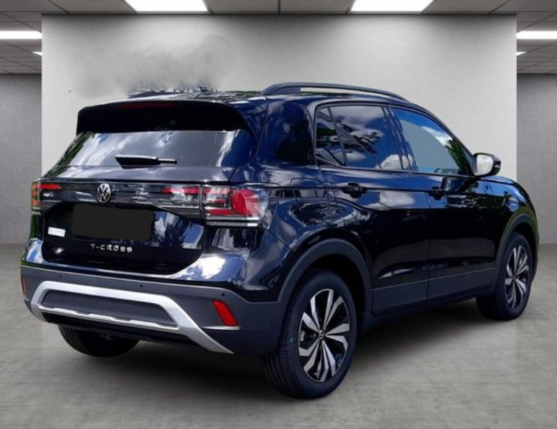 Photo 2 de l'offre de VOLKSWAGEN T-CROSS 1.0 TSI 116 DSG7 PACK JA17 08/25 Key Less Camera Radars RER Privacy Glass à 27450€ chez Mérignac auto