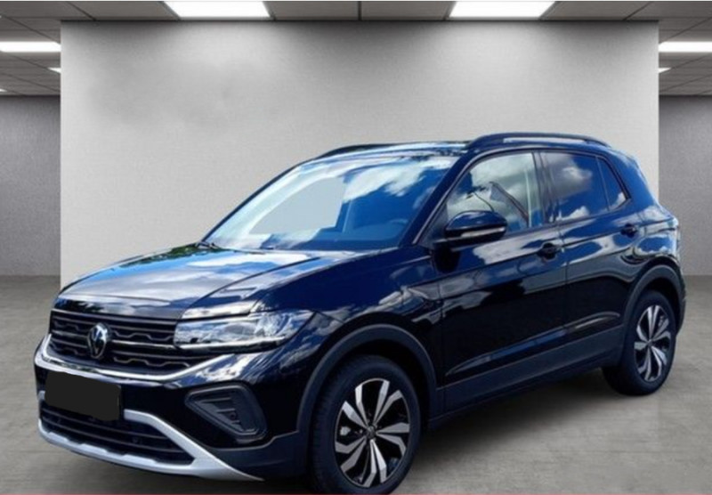 Photo 1 de l'offre de VOLKSWAGEN T-CROSS 1.0 TSI 116 DSG7 PACK JA17 08/25 Key Less Camera Radars RER Privacy Glass à 27450€ chez Mérignac auto