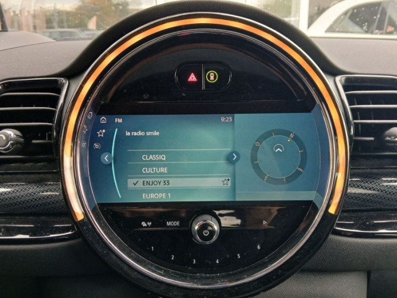 Photo 29 de l'offre de MINI CLUBMAN III 1.5 136 BVA COOPER KnightsBridge TOE GPS LED CarPlay Camera JA18 HUD SC à 26950€ chez Mérignac auto