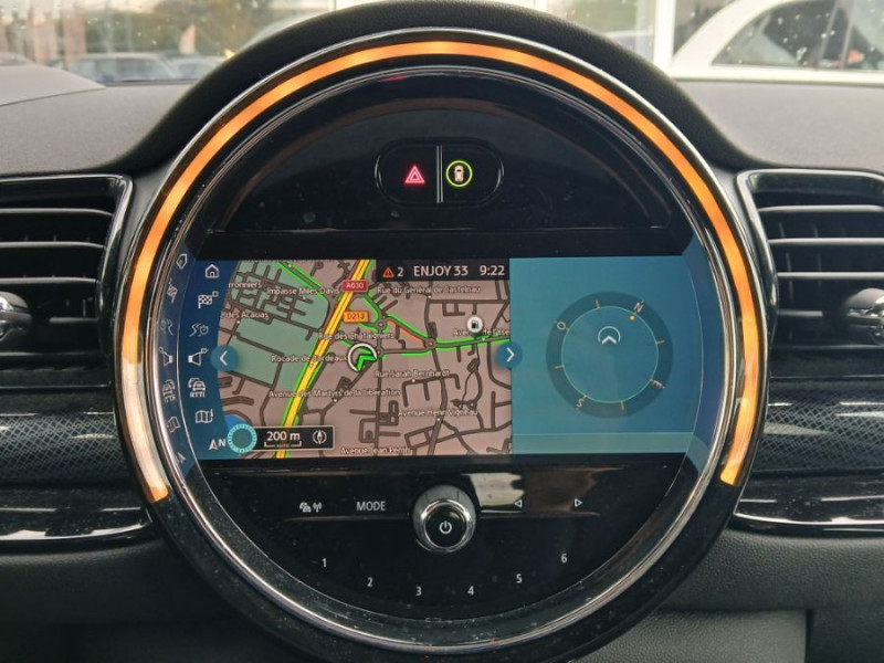 Photo 15 de l'offre de MINI CLUBMAN III 1.5 136 BVA COOPER KnightsBridge TOE GPS LED CarPlay Camera JA18 HUD SC à 26950€ chez Mérignac auto