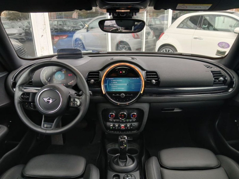 Photo 4 de l'offre de MINI CLUBMAN III 1.5 136 BVA COOPER KnightsBridge TOE GPS LED CarPlay Camera JA18 HUD SC à 26950€ chez Mérignac auto