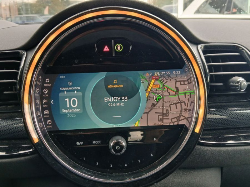 Photo 27 de l'offre de MINI CLUBMAN III 1.5 136 BVA COOPER KnightsBridge TOE GPS LED CarPlay Camera JA18 HUD SC à 26950€ chez Mérignac auto