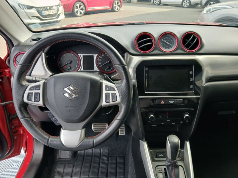 Photo 4 de l'offre de SUZUKI VITARA 1.4 BoosterJet 140 BVA6 S ALLGRIP 4WD GPS Camera Key Less Attel. à 17450€ chez Mérignac auto