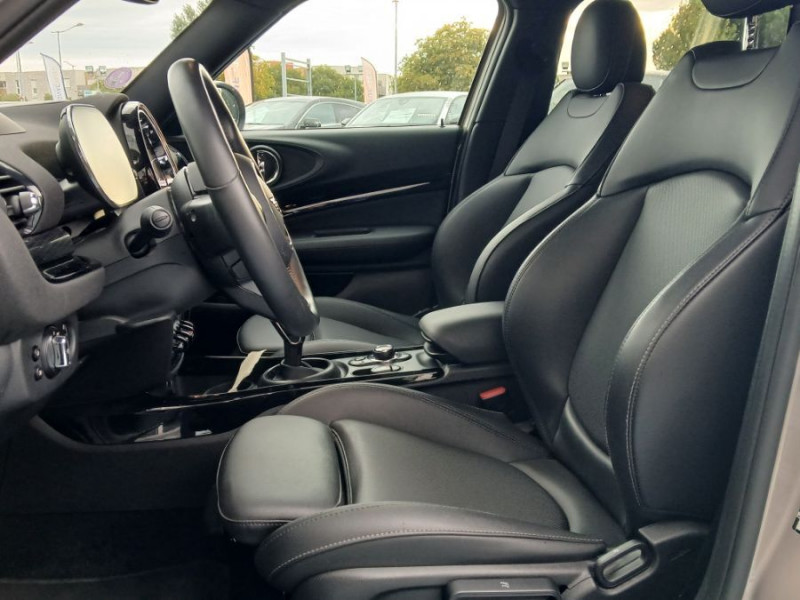 Photo 5 de l'offre de MINI CLUBMAN III 1.5 136 BVA COOPER KnightsBridge TOE GPS LED CarPlay Camera JA18 HUD SC à 26950€ chez Mérignac auto