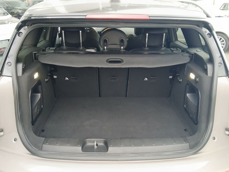 Photo 31 de l'offre de MINI CLUBMAN III 1.5 136 BVA COOPER KnightsBridge TOE GPS LED CarPlay Camera JA18 HUD SC à 26950€ chez Mérignac auto