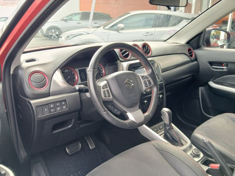 Photo 6 de l'offre de SUZUKI VITARA 1.4 BoosterJet 140 BVA6 S ALLGRIP 4WD GPS Camera Key Less Attel. à 17450€ chez Mérignac auto
