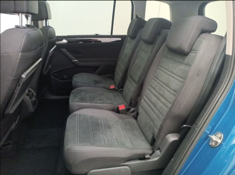 Photo 6 de l'offre de VOLKSWAGEN TOURAN III 1.5 TSI 150 DSG CARAT HIGHLINE TOE Hayon Elec. Key Less Camera SC 5PL à 28950€ chez Mérignac auto