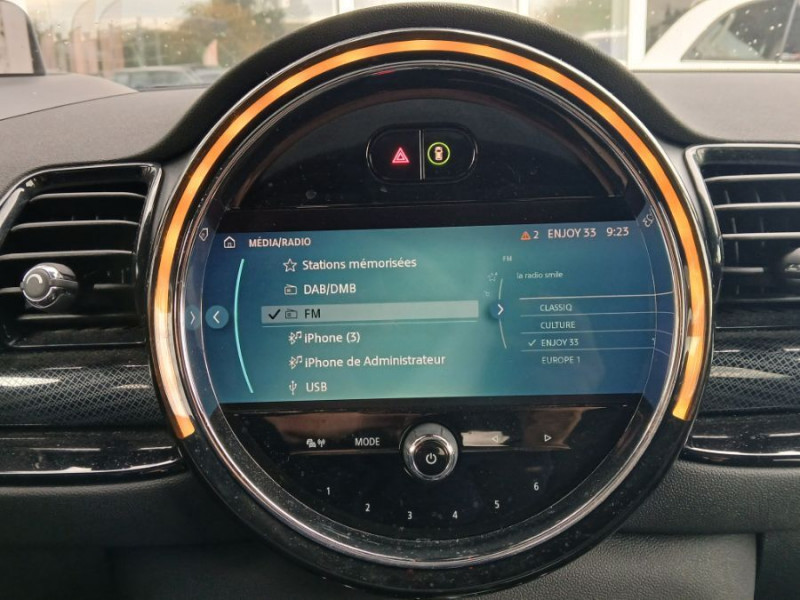 Photo 30 de l'offre de MINI CLUBMAN III 1.5 136 BVA COOPER KnightsBridge TOE GPS LED CarPlay Camera JA18 HUD SC à 26950€ chez Mérignac auto