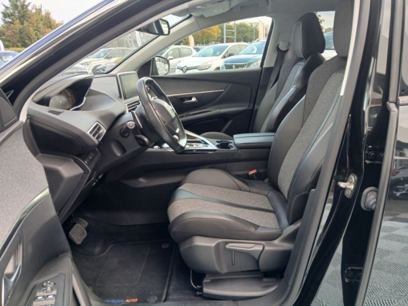 Photo 11 de l'offre de PEUGEOT 3008 II 1.5 BlueHDI 130 EAT8 ALLURE PACK SC ACC Hayon EL. à 22450€ chez Mérignac auto