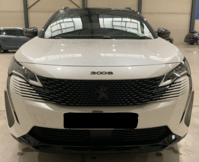 Photo 3 de l'offre de PEUGEOT 3008 II (2) 1.5 BlueHDi 130 EAT8 GT Black Pack JA19 1ère Main à 29950€ chez Mérignac auto