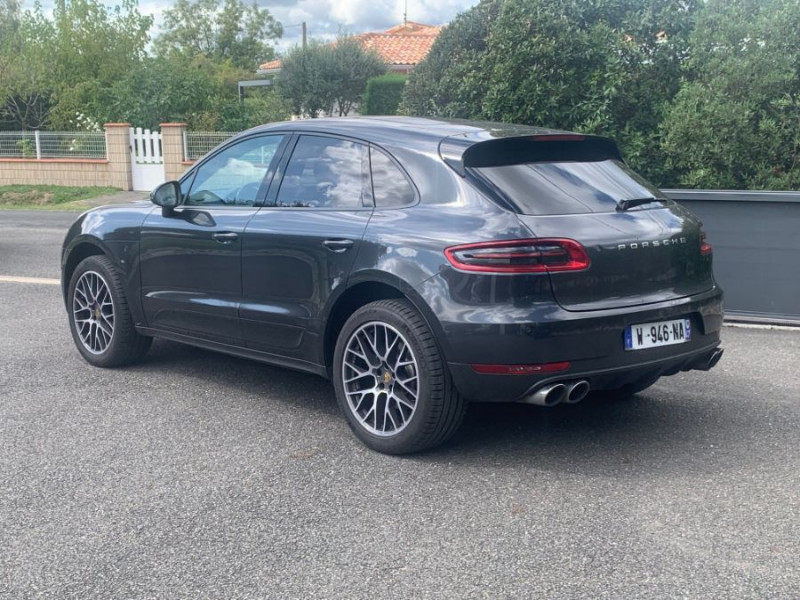 Photo 3 de l'offre de PORSCHE MACAN II 2.0 252 PDK TOE JA20 Camera Bose 1ère Main à 53900€ chez Mérignac auto