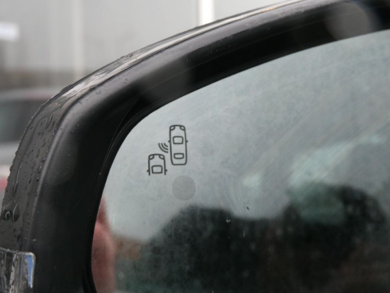 Photo 34 de l'offre de PEUGEOT 3008 II 1.5 BlueHDI 130 EAT8 ALLURE PACK SC ACC Hayon EL. à 22450€ chez Mérignac auto