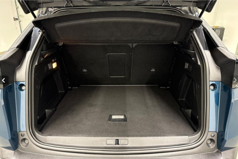 Photo 11 de l'offre de PEUGEOT 3008 II (2) 1.5 BlueHDi 130 EAT8 GT à 27890€ chez Mérignac auto