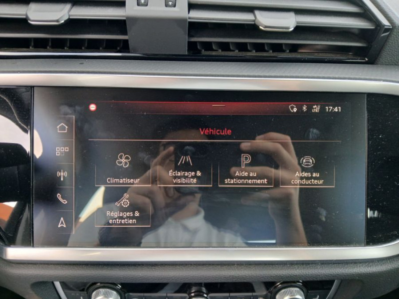 Photo 22 de l'offre de AUDI Q3 35 TFSI 150 2WD S tronic 7 PACK CUIR TOE Hayon EL. 1ère Main à 28490€ chez Mérignac auto