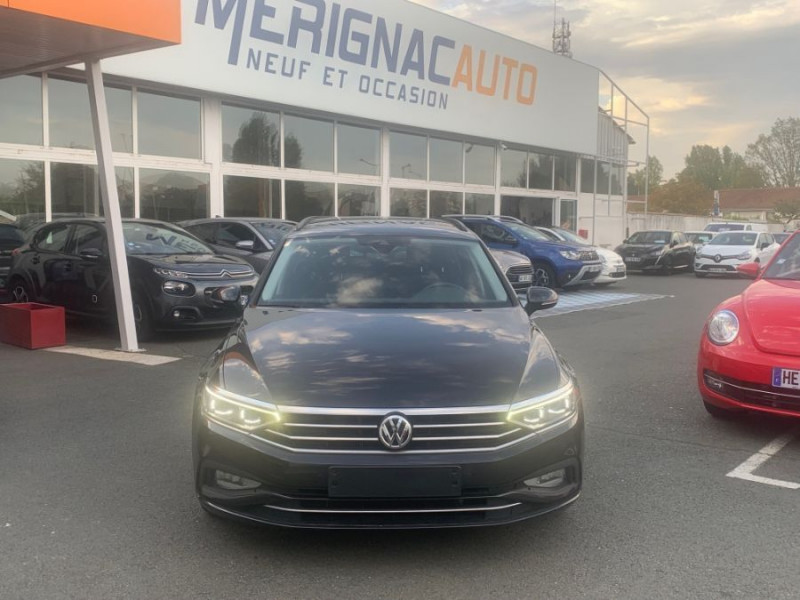 Photo 8 de l'offre de VOLKSWAGEN PASSAT SW VIII 1.6 TDI 120 DSG7 STYLE BUSINESS GPS Radars ACC Hayon EL. 1ère Main à 22950€ chez Mérignac auto