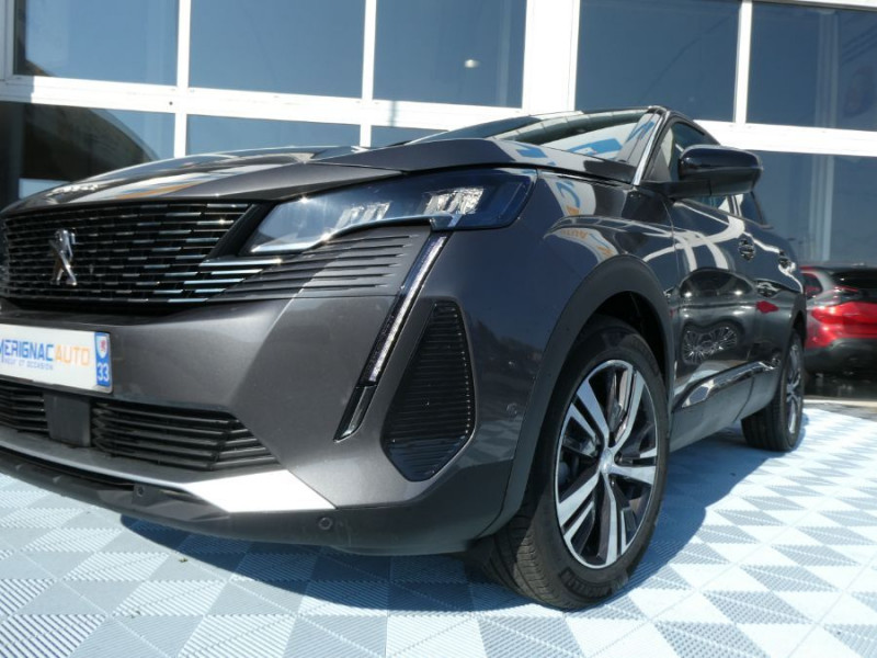 Photo 37 de l'offre de PEUGEOT 3008 II (2) 1.5 BlueHDi 130 EAT8 ALLURE PACK Hayon EL. ACC SC Barres à 23950€ chez Mérignac auto