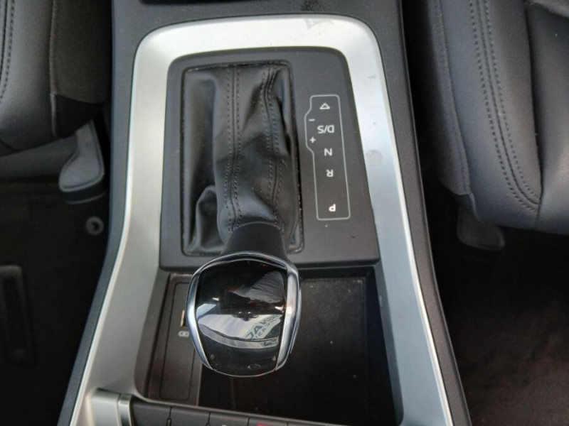 Photo 25 de l'offre de AUDI Q3 35 TFSI 150 2WD S tronic 7 PACK CUIR TOE Hayon EL. 1ère Main à 28490€ chez Mérignac auto
