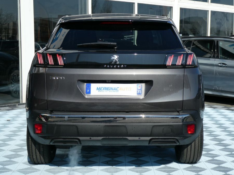Photo 14 de l'offre de PEUGEOT 3008 II (2) 1.5 BlueHDi 130 EAT8 ALLURE PACK Hayon EL. ACC SC Barres à 23950€ chez Mérignac auto
