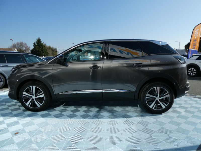 Photo 11 de l'offre de PEUGEOT 3008 II (2) 1.5 BlueHDi 130 EAT8 ALLURE PACK Hayon EL. ACC SC Barres à 23950€ chez Mérignac auto