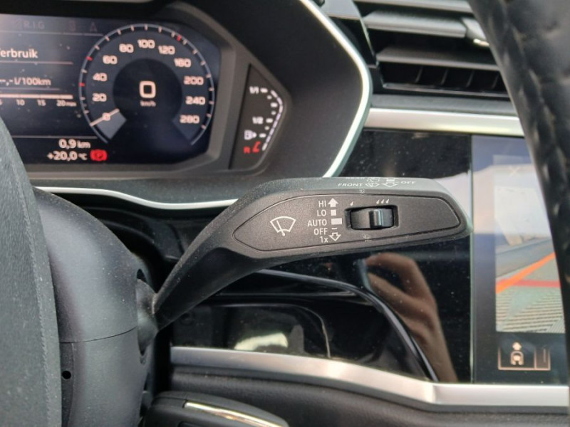 Photo 19 de l'offre de AUDI Q3 35 TFSI 150 2WD S tronic 7 PACK CUIR TOE Hayon EL. 1ère Main à 28490€ chez Mérignac auto