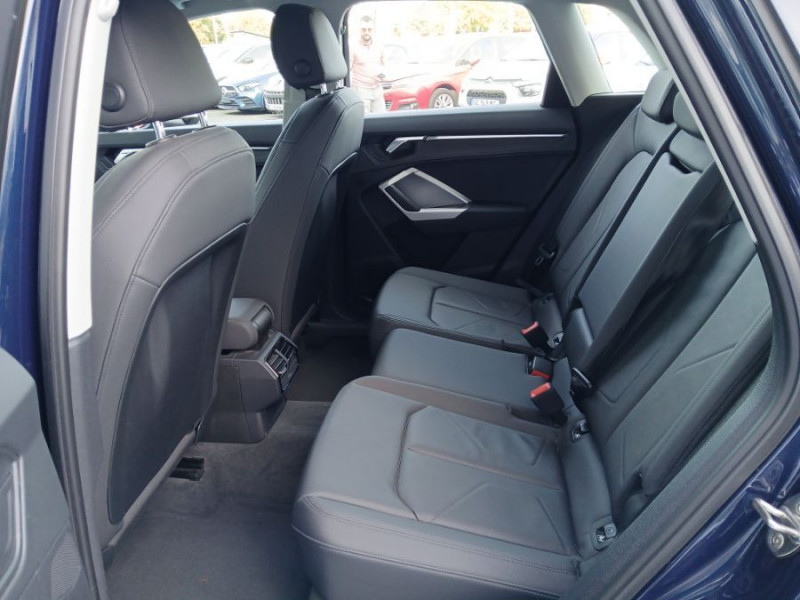 Photo 14 de l'offre de AUDI Q3 35 TFSI 150 2WD S tronic 7 PACK CUIR TOE Hayon EL. 1ère Main à 28490€ chez Mérignac auto