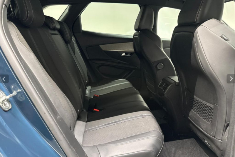 Photo 12 de l'offre de PEUGEOT 3008 II (2) 1.5 BlueHDi 130 EAT8 GT à 27890€ chez Mérignac auto