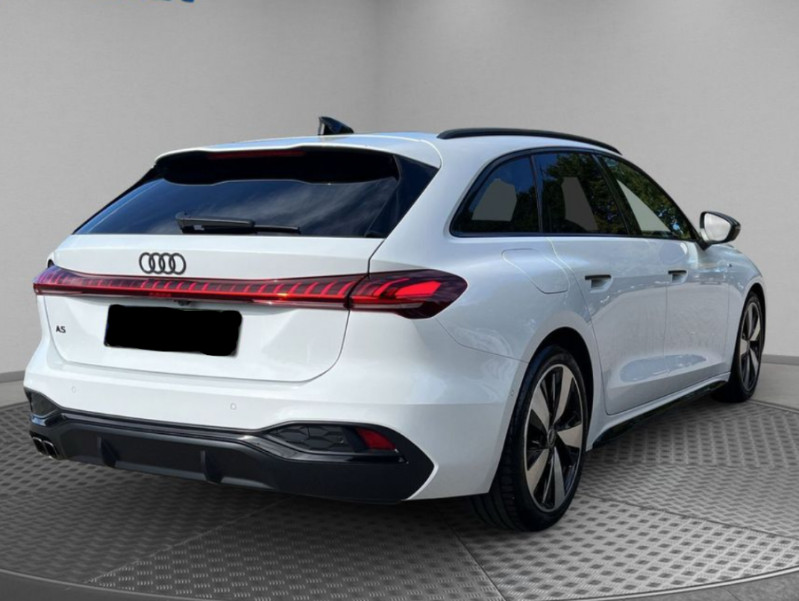 Photo 3 de l'offre de AUDI A5 AVANT III 2.0 TDI 204 S Tronic 7 S LINE Pack Tech Plus Matrix 2 Ecrans à 53990€ chez Mérignac auto
