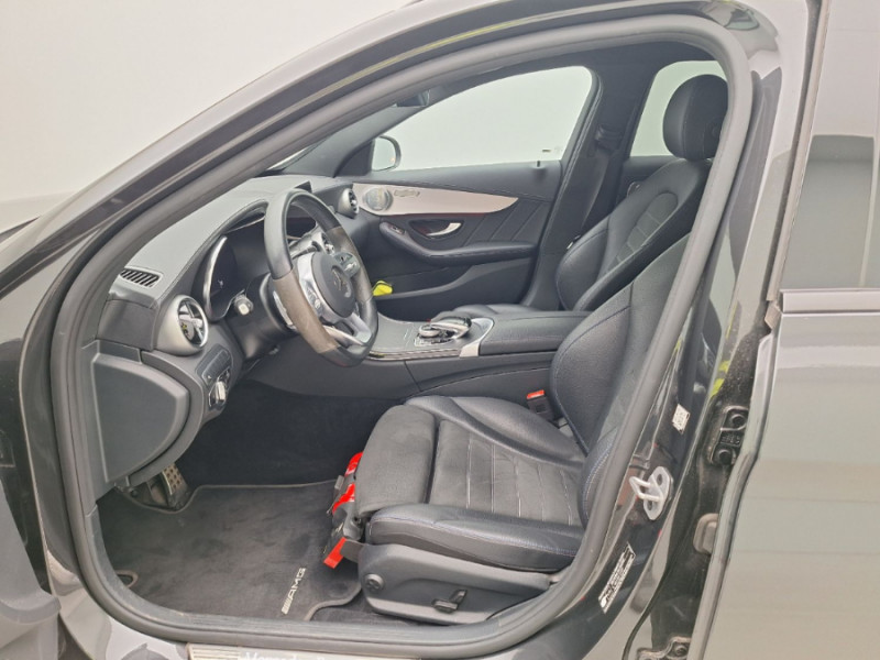 Photo 4 de l'offre de MERCEDES-BENZ CLASSE C SW IV 300 DE 306cv 9G-Tronic Hybride Rech. AMG LINE Attel. à 34950€ chez Mérignac auto