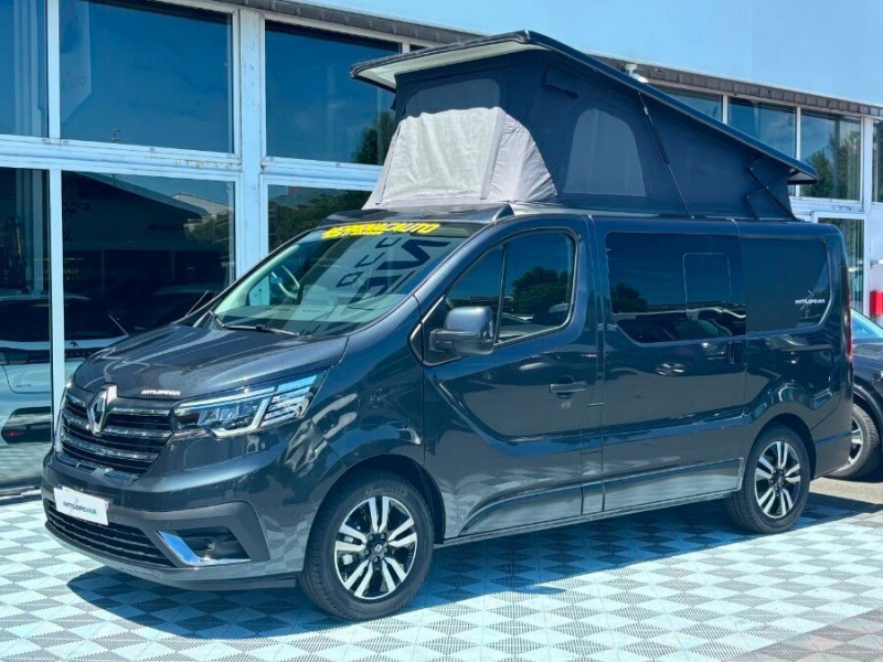 Photo 1 de l'offre de RENAULT TRAFIC VAN ANTILOPE VAN Aménagé FLEX PLUS 2.0 DCi 130 BVM6 L1 JA17 PK Confort 4PL Attel+Pte Vélo à 56000€ chez Mérignac auto