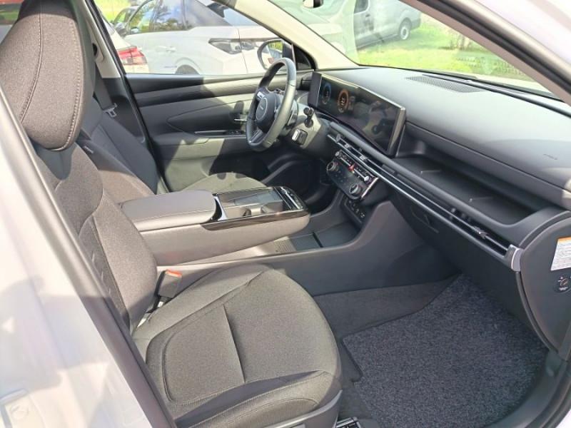 Photo 15 de l'offre de HYUNDAI TUCSON IV (2) 1.6 T-GDI 215 HYBRID BVA6 2WD STYLE PACK CREATIVE à 33870€ chez Mérignac auto