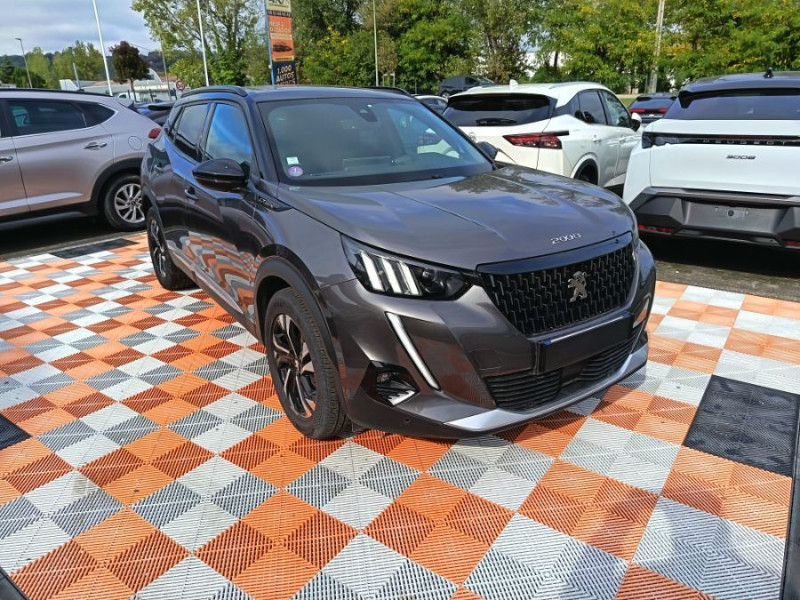 Photo 2 de l'offre de PEUGEOT 2008 II 1.2 PureTech 130 BVM6 GT LINE GPS Camera à 13450€ chez Mérignac auto
