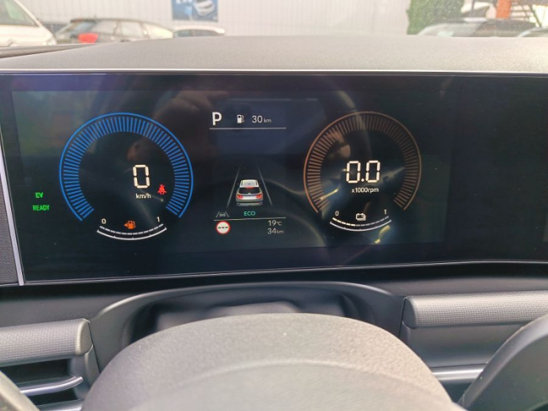 Photo 32 de l'offre de HYUNDAI TUCSON IV (2) 1.6 T-GDI 215 HYBRID BVA6 2WD STYLE PACK CREATIVE à 33870€ chez Mérignac auto