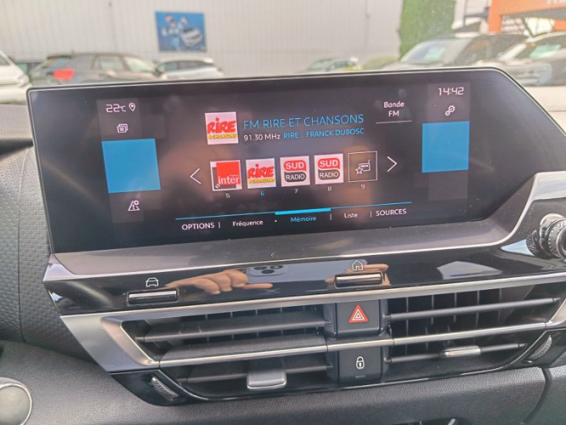Photo 20 de l'offre de CITROEN C4 1.5 BlueHDI 130 EAT8 SHINE GPS à 21450€ chez Mérignac auto