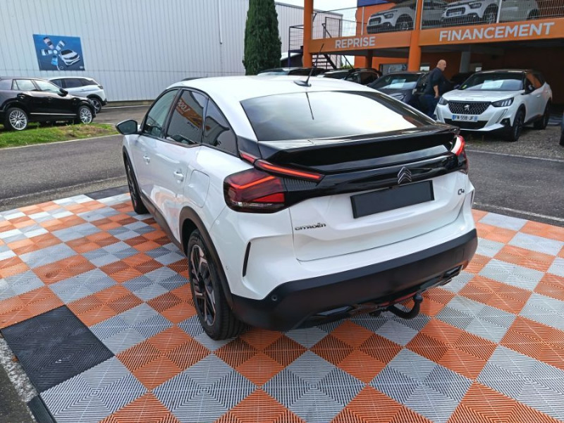 Photo 6 de l'offre de CITROEN C4 1.5 BlueHDI 130 EAT8 SHINE GPS à 21450€ chez Mérignac auto