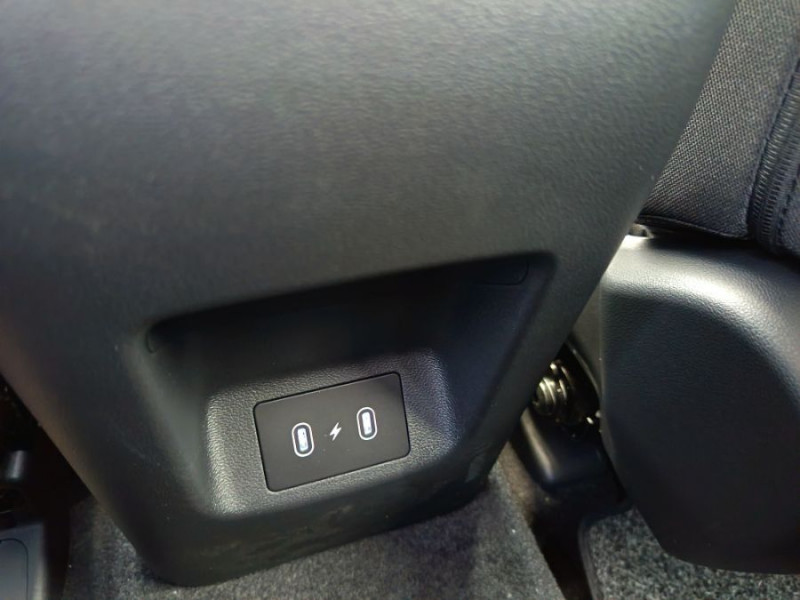 Photo 17 de l'offre de HYUNDAI TUCSON IV (2) 1.6 T-GDI 215 HYBRID BVA6 2WD STYLE PACK CREATIVE à 33870€ chez Mérignac auto
