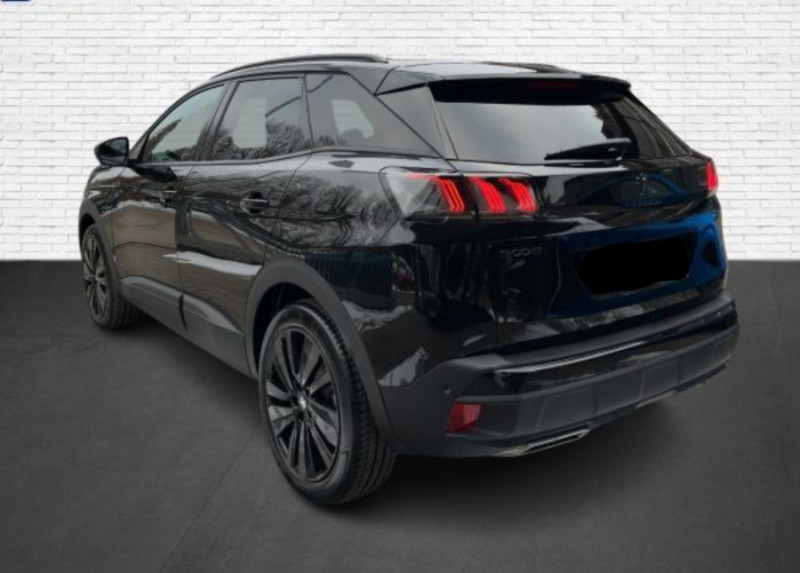 Photo 3 de l'offre de PEUGEOT 3008 II (2) 1.5 BlueHDi 130 EAT8 GT Black Pack JA19 Hayon EL. à 30450€ chez Mérignac auto